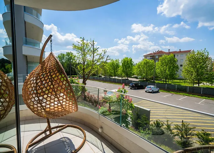 Myflat Wave Lilien Апартаменты